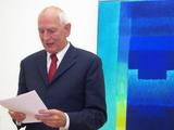 R. Phleps bei seiner Dankesrede anläßlich 
			der Eröffnung der Ausstellung "BEGEGNUNGEN"