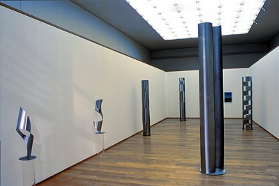Roland Phleps - Blick in die Ausstellungshalle