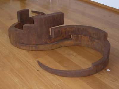 Ramón Cerezo: Expanding volume