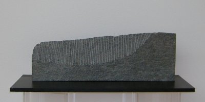 Granit, ohne Titel. Skulptur von  Hans-Günther Van Look