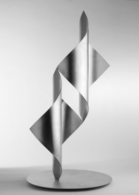 Roland Phleps: Skulptur "Zwei Akrobaten"