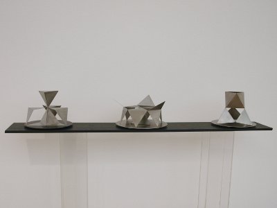 Roland Phleps: Geöffnete Tetraeder