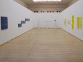 Blick in die Ausstellungshalle mit Werken von Hellmut Bruch, Gerhard Frömel und István Haász