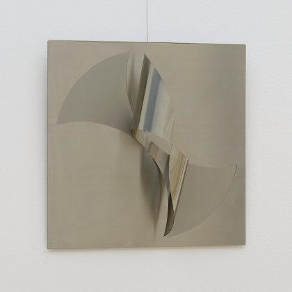 Roland Phleps: Kreisbogen-Viereck (Labrys) - Relief 2