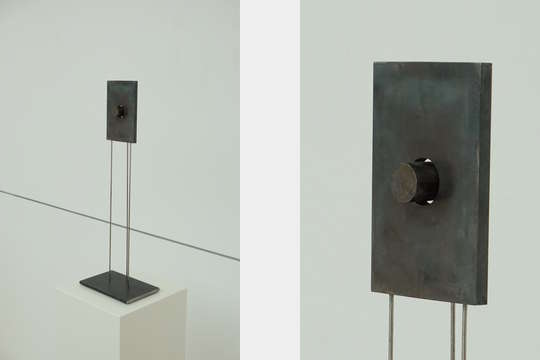 Jürgen Heinz: Skulptur "In One Another"