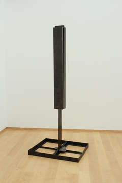 Jürgen Heinz: Skulptur "Pendulum II"
