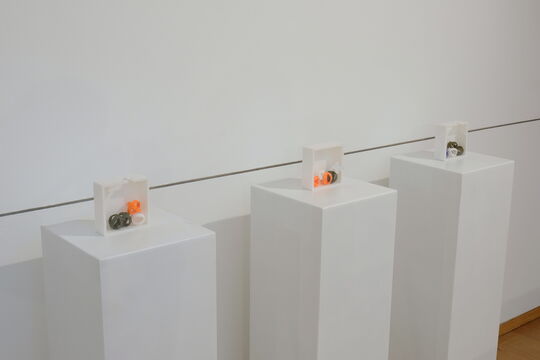 Jiaqing Li: "Spielmaterial"