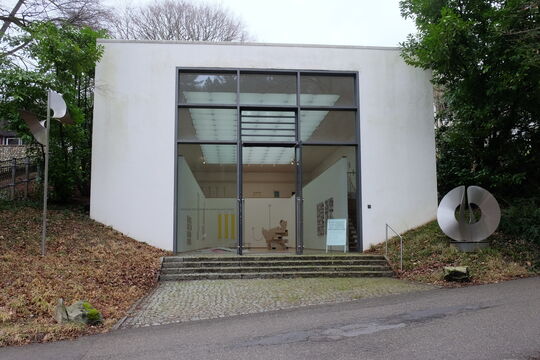Ausstellung "Experimente V.1 - Keep Running"