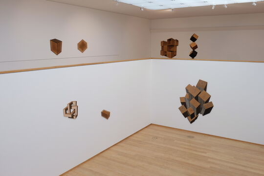Ausstellung "deep spaces" von Robert Steng in der Ausstellungshalle der Stiftung für Konkrete Kunst Roland Phleps, Freiburg