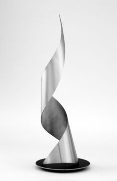 Roland Phleps: Skulptur "Kreisbogen-Dreieck III/3" ("SOLO 3")