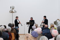 N. Miorada, D. Miorada und M. Miorada beim Matinée-Konzert in der Skulpturenhalle
